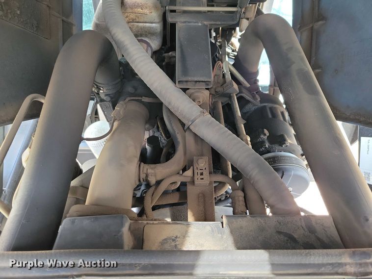 image for item EE0682 2011 New Holland T5070 MFWD tractor