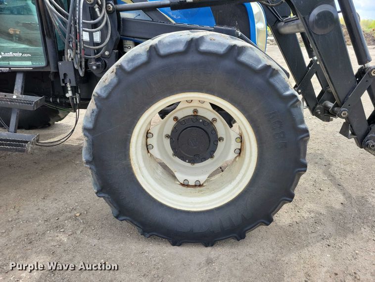 image for item EE0682 2011 New Holland T5070 MFWD tractor