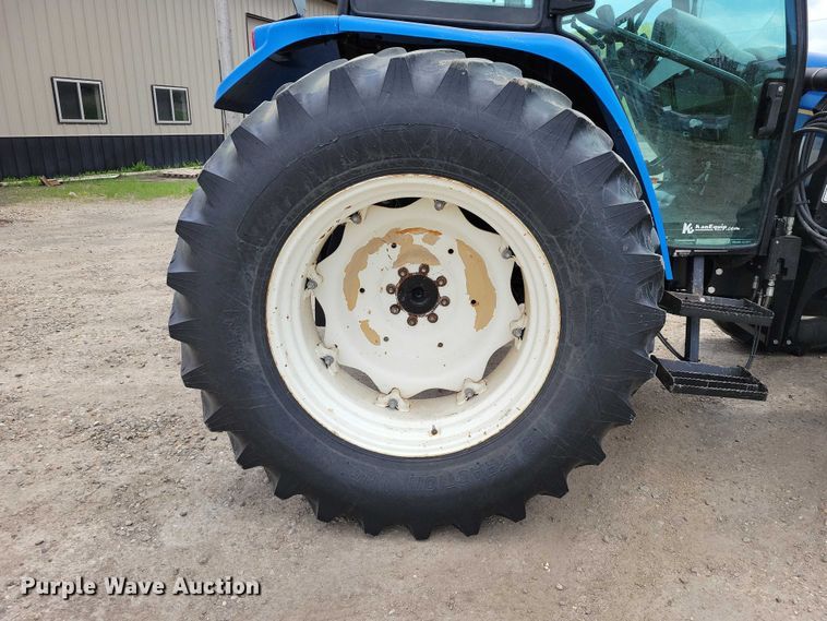 image for item EE0682 2011 New Holland T5070 MFWD tractor
