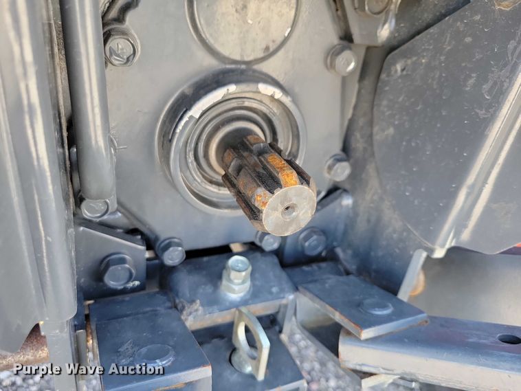 image for item EE0979 Kubota B3000 MFWD tractor