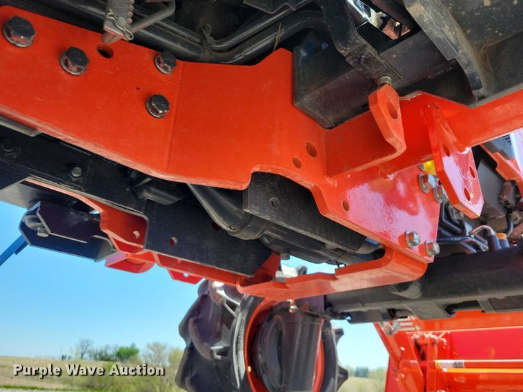 image for item EE0979 Kubota B3000 MFWD tractor