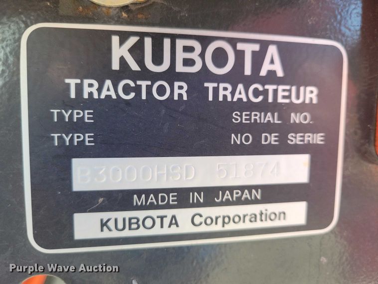 image for item EE0979 Kubota B3000 MFWD tractor