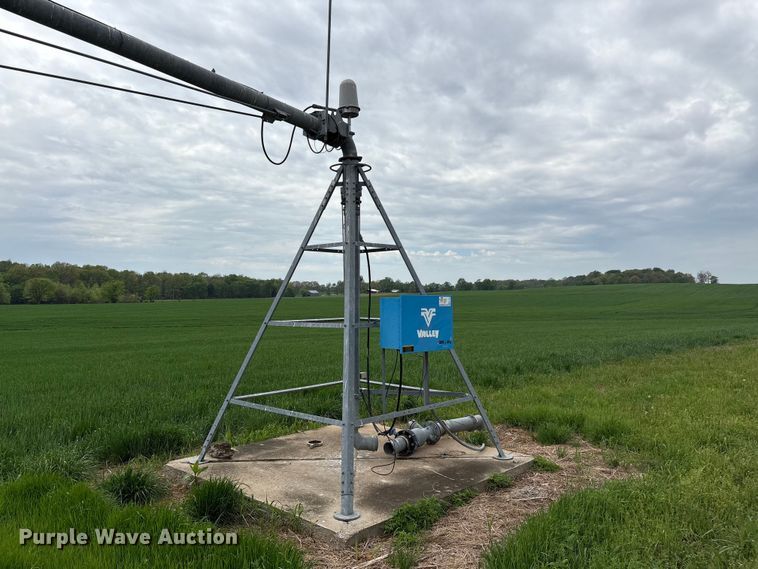 image for item EF1081 Valley 7000 center pivot