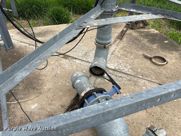 image for item EF1081 Valley 7000 center pivot