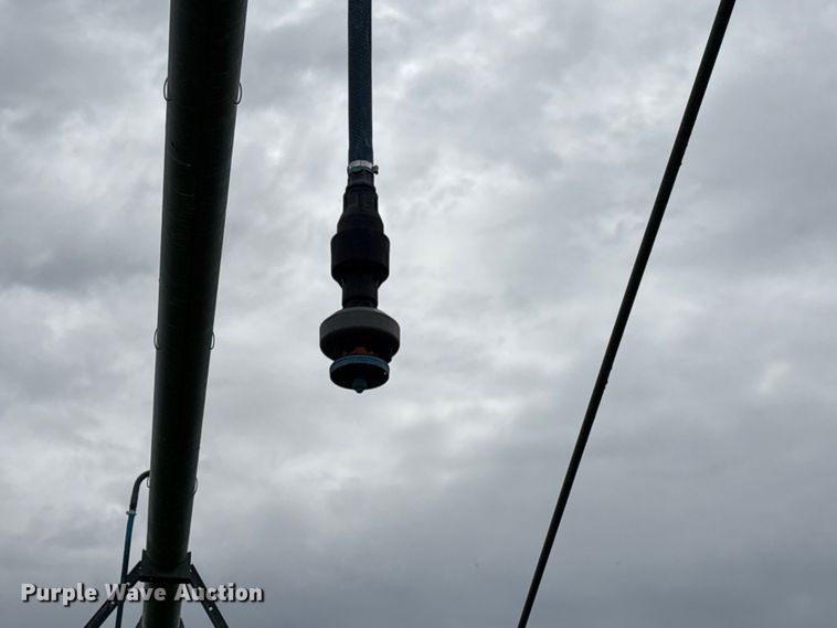 image for item EF1081 Valley 7000 center pivot