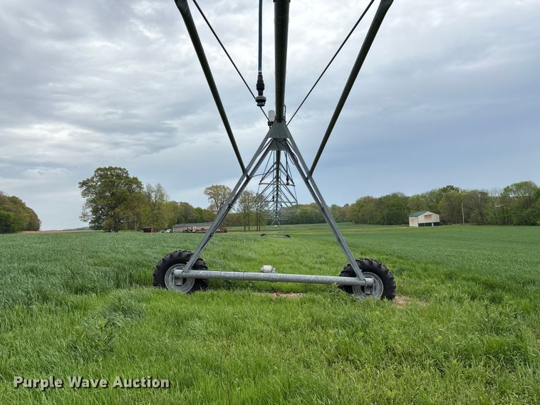 image for item EF1081 Valley 7000 center pivot