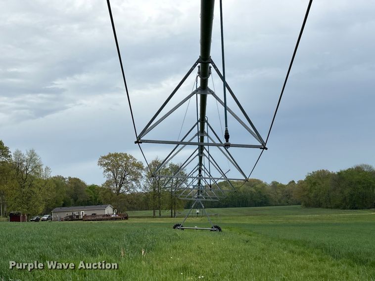 image for item EF1081 Valley 7000 center pivot