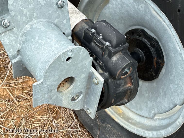 image for item EF1081 Valley 7000 center pivot