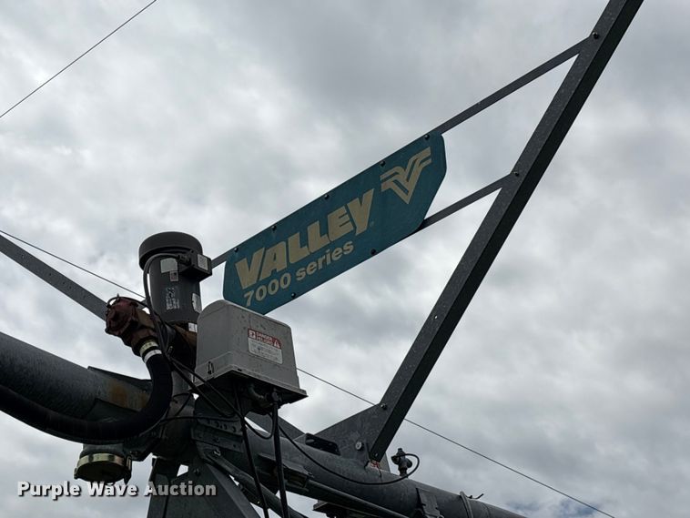 image for item EF1081 Valley 7000 center pivot