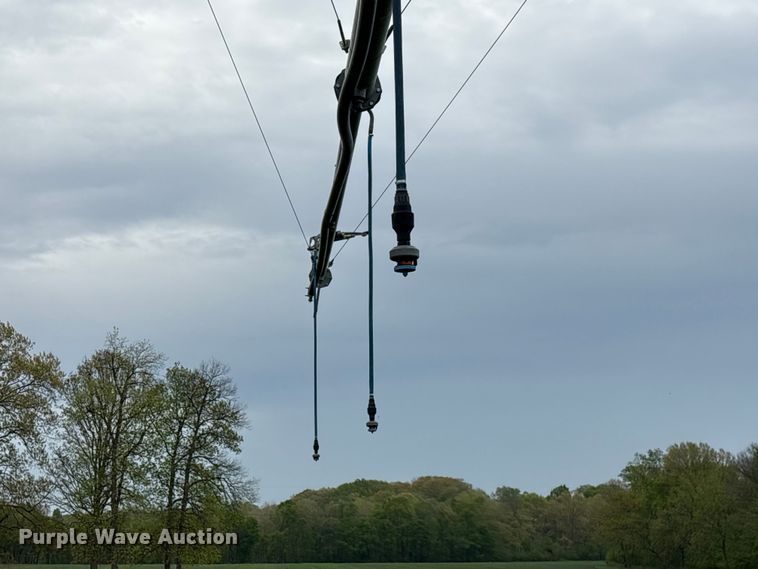 image for item EF1081 Valley 7000 center pivot