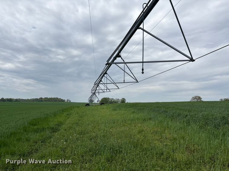 image for item EF1081 Valley 7000 center pivot