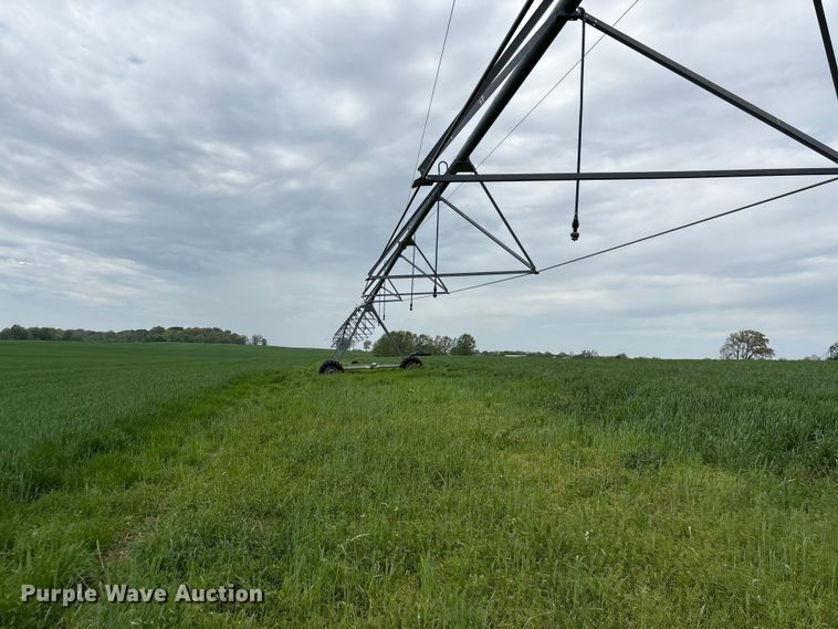 image for item EF1081 Valley 7000 center pivot