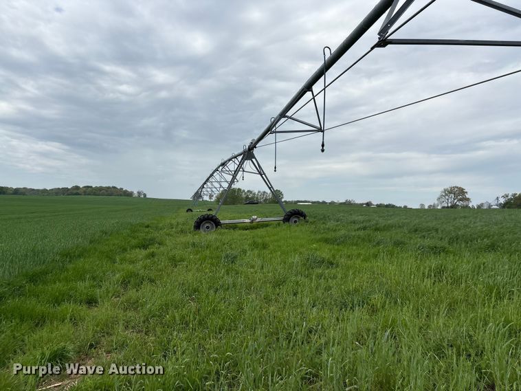 image for item EF1081 Valley 7000 center pivot