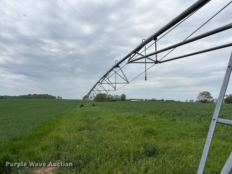 image for item EF1081 Valley 7000 center pivot