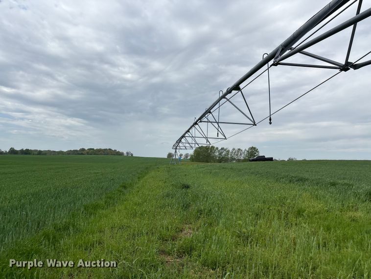 image for item EF1081 Valley 7000 center pivot