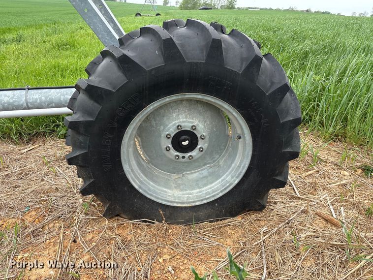 image for item EF1081 Valley 7000 center pivot