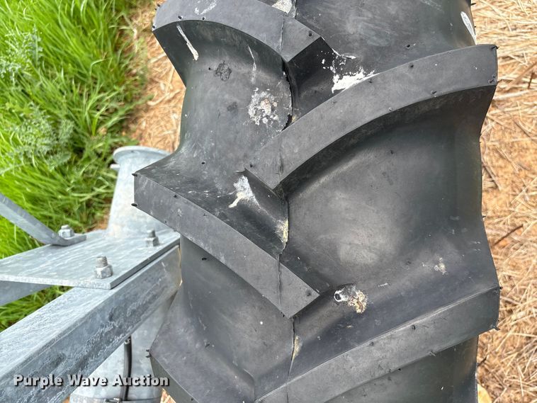 image for item EF1081 Valley 7000 center pivot