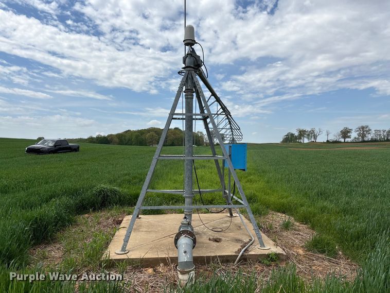 image for item EF1082 Valley 7000 center pivot