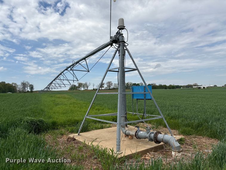 image for item EF1082 Valley 7000 center pivot