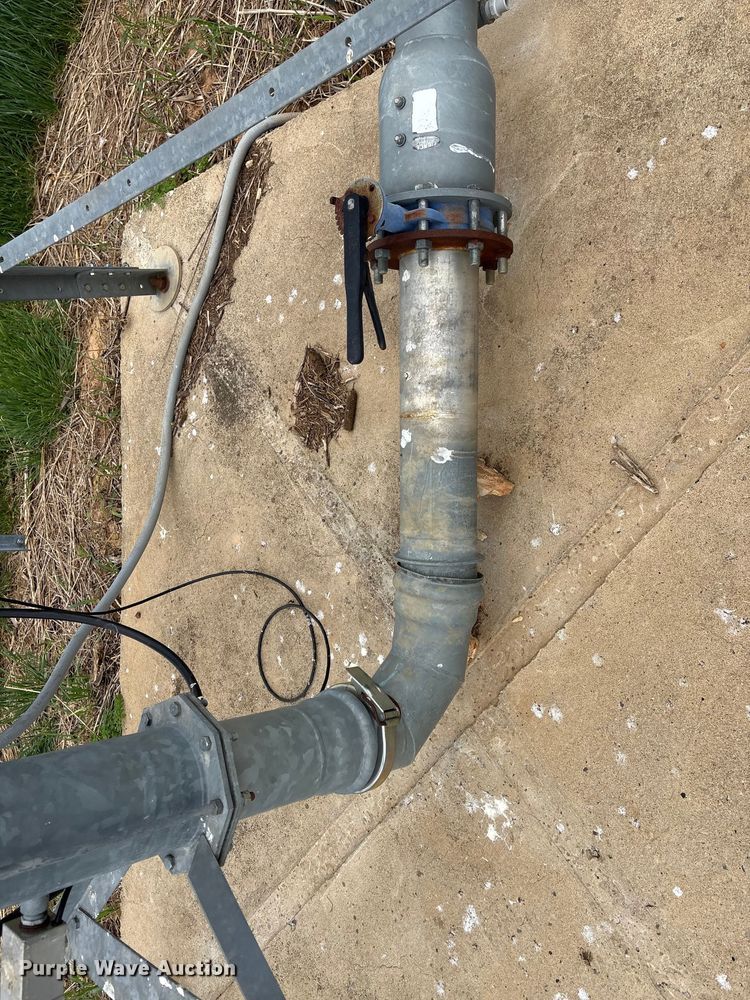 image for item EF1082 Valley 7000 center pivot