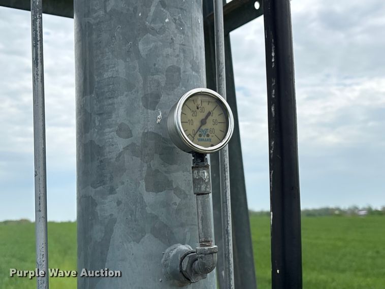 image for item EF1082 Valley 7000 center pivot