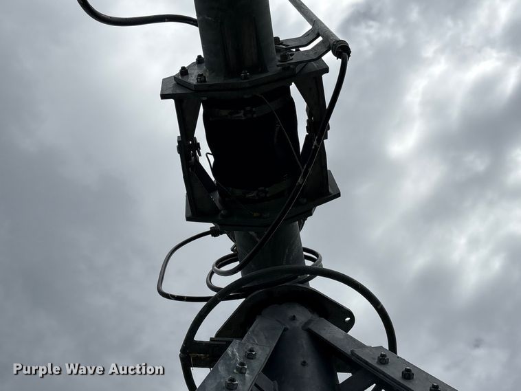 image for item EF1082 Valley 7000 center pivot