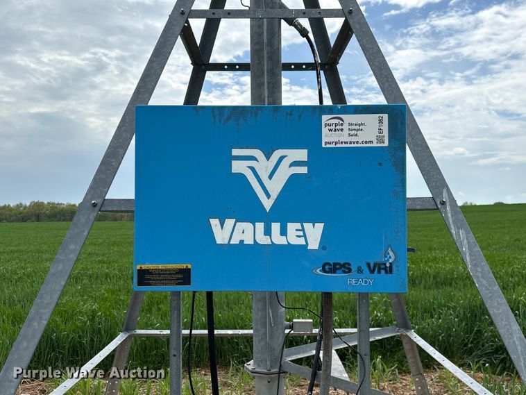 image for item EF1082 Valley 7000 center pivot