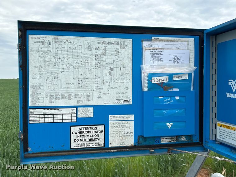 image for item EF1082 Valley 7000 center pivot