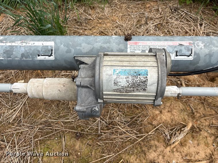 image for item EF1082 Valley 7000 center pivot