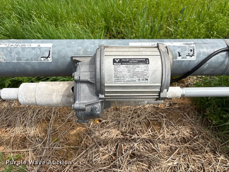 image for item EF1082 Valley 7000 center pivot