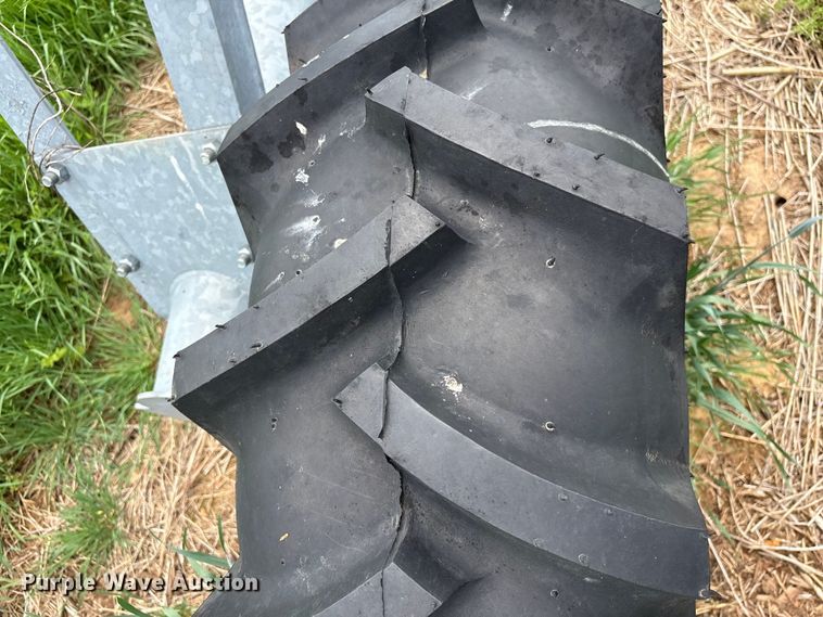 image for item EF1082 Valley 7000 center pivot