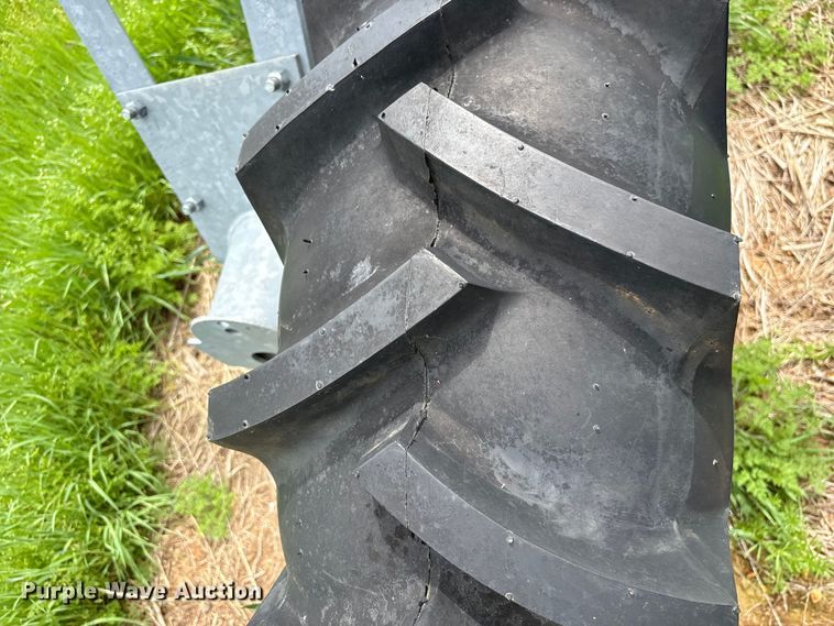 image for item EF1082 Valley 7000 center pivot