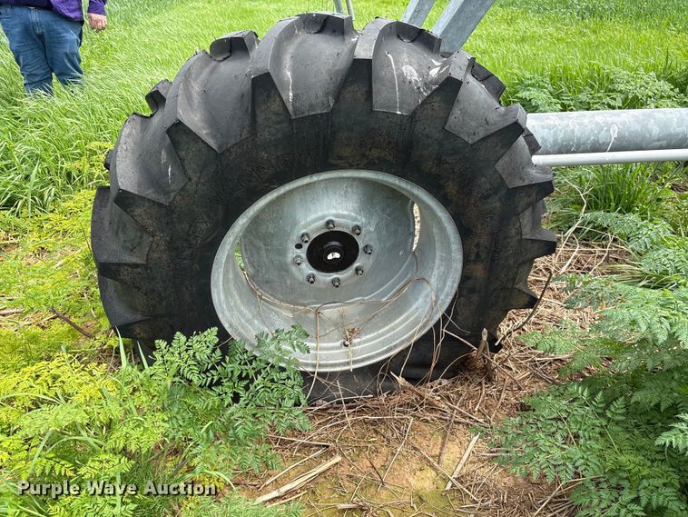 image for item EF1082 Valley 7000 center pivot