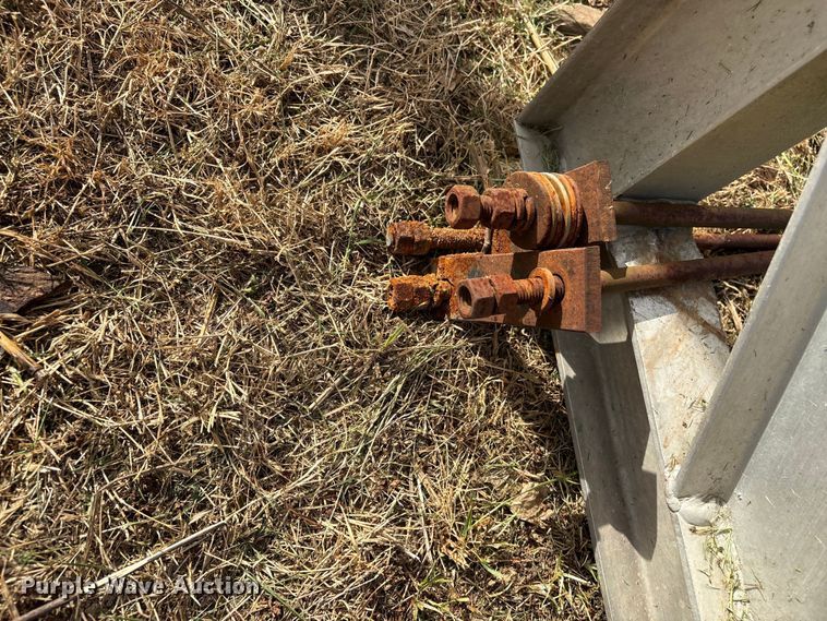 image for item EF1085 ProTech headache rack