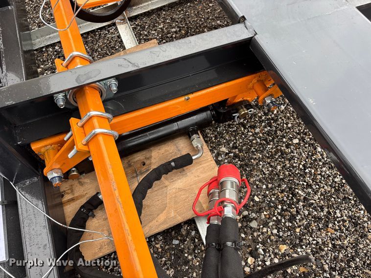 image for item EO4222 Arteer ACG-10 skid steer bale accumulator grapple
