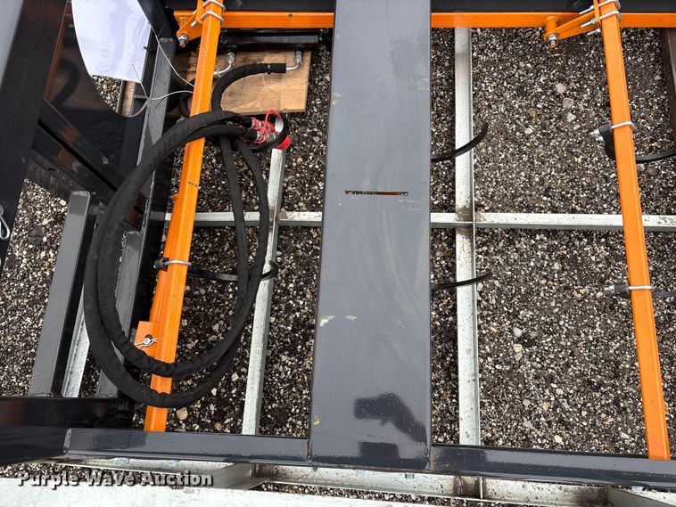 image for item EO4222 Arteer ACG-10 skid steer bale accumulator grapple