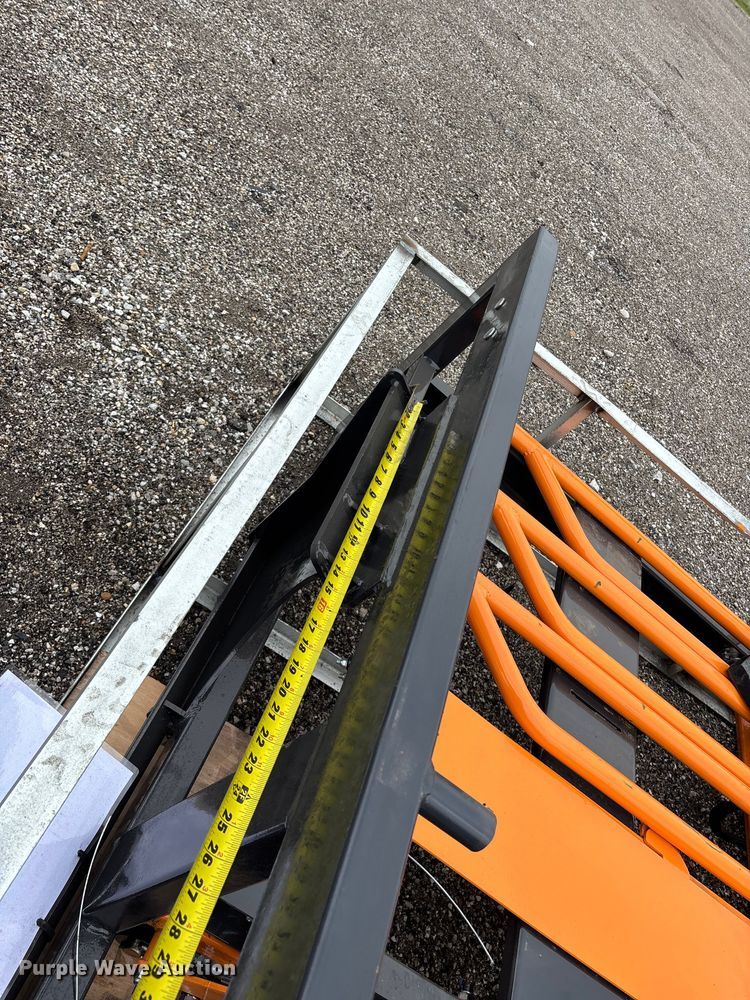 image for item EO4222 Arteer ACG-10 skid steer bale accumulator grapple