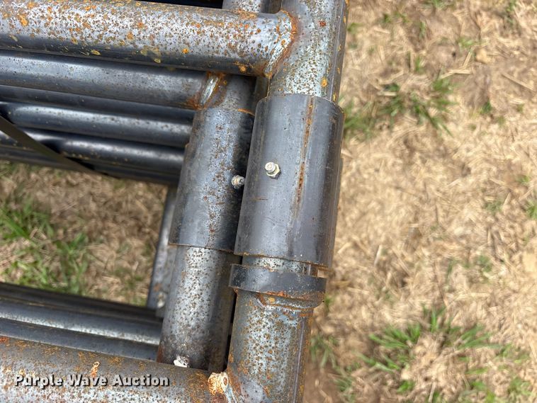 image for item ES8947 (10) 6 Bar livestock gates