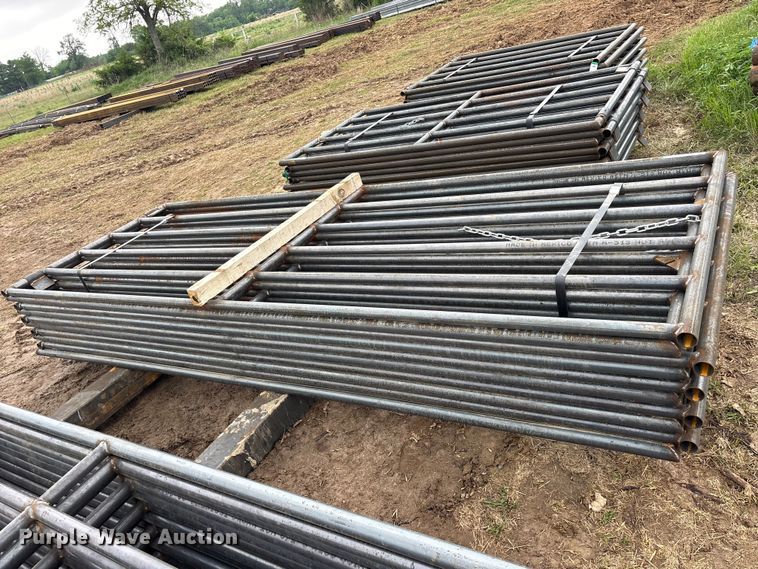 image for item ES8949 (10) 6 Bar livestock gates