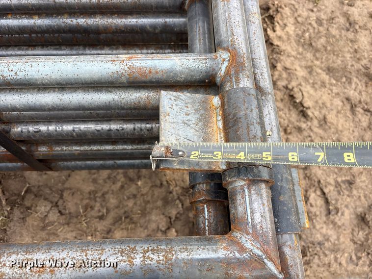 image for item ES8949 (10) 6 Bar livestock gates