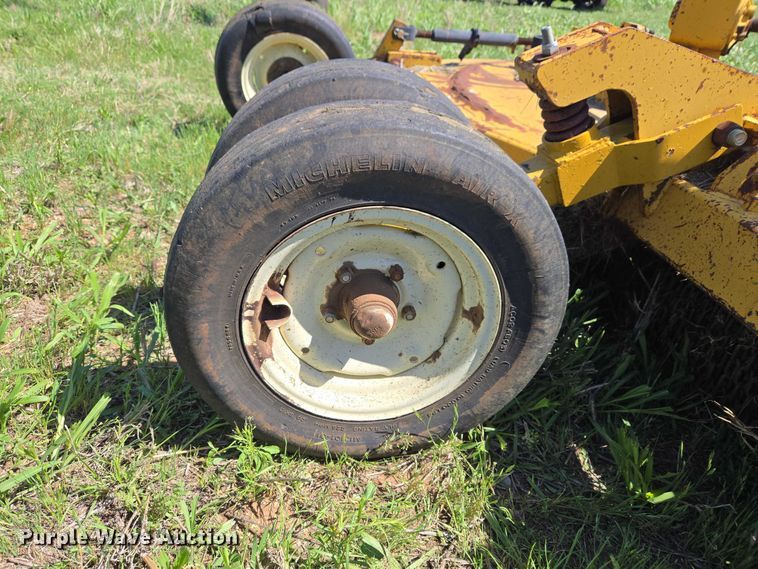image for item ET5049 Bush Whacker T180 batwing finish mower
