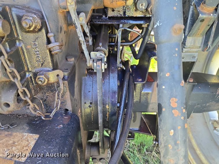 image for item ET5050 1991 Agco 6680 tractor
