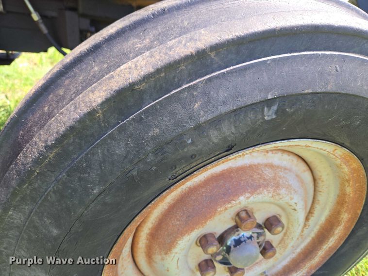 image for item ET5050 1991 Agco 6680 tractor