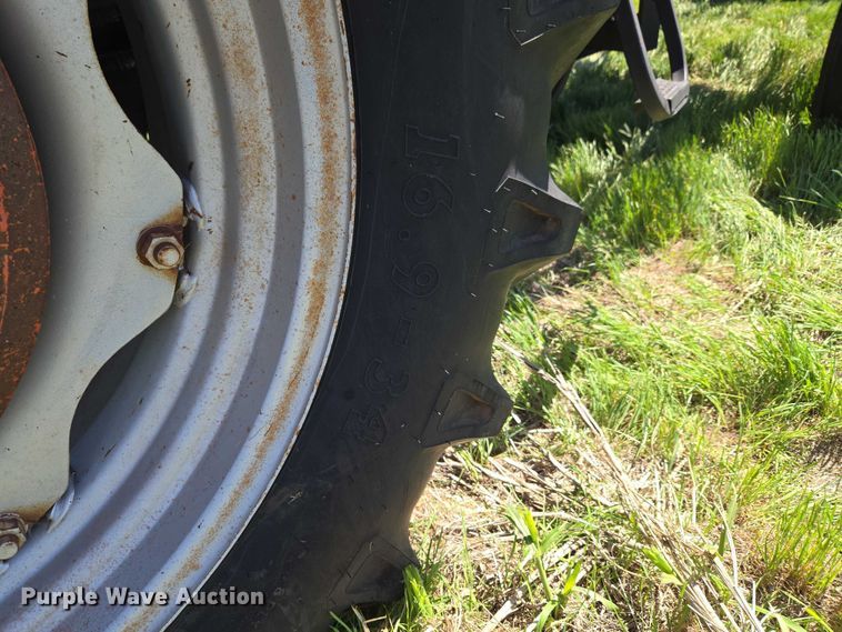 image for item ET5050 1991 Agco 6680 tractor