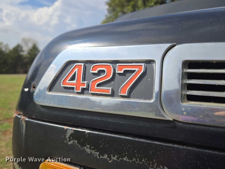 image for item ET5204 1972 Chevrolet C60 grain truck