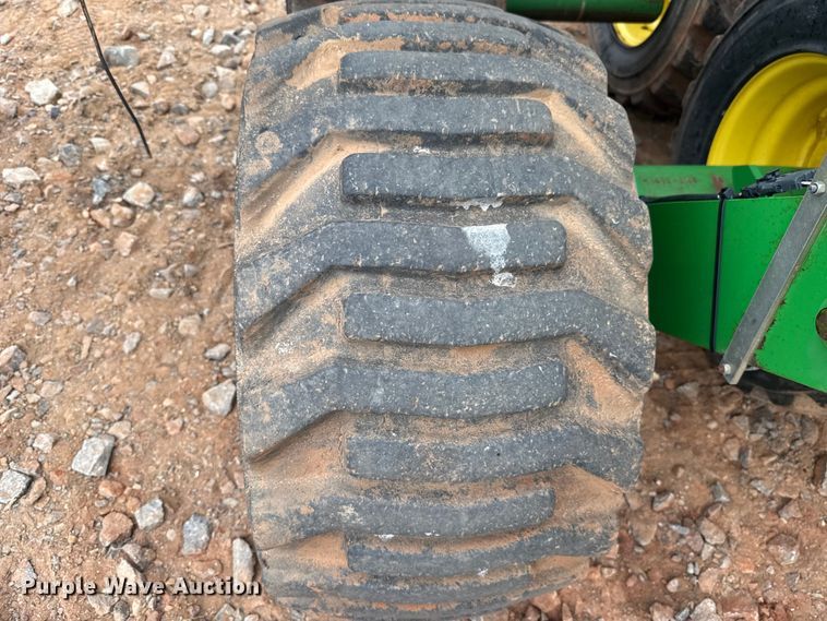 image for item ET6050 2015 John Deere DB120 planter