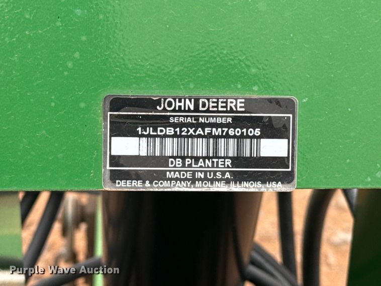image for item ET6050 2015 John Deere DB120 planter