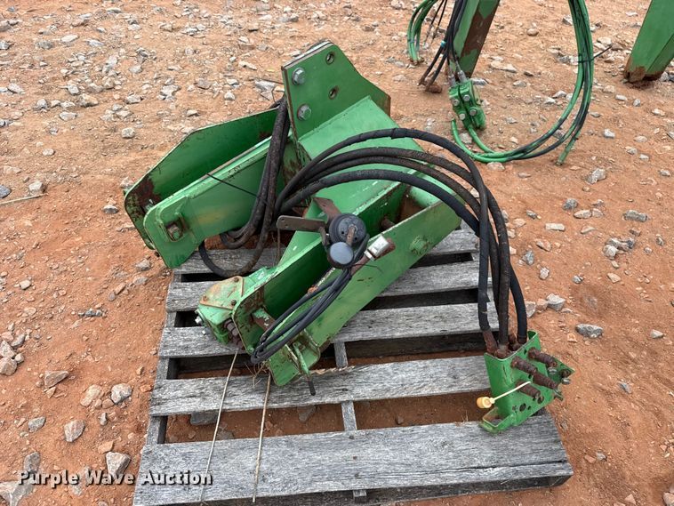 image for item ET6051 John Deere 740 loader