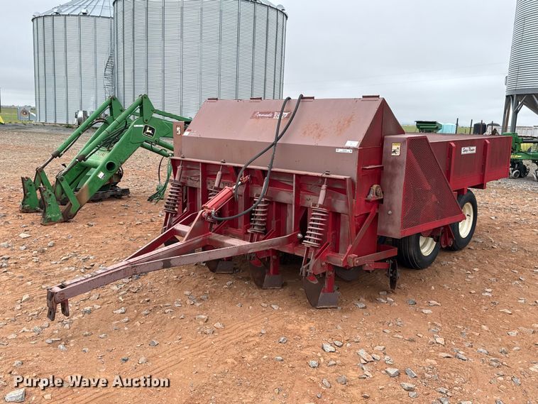 image for item ET6052 Bermuda King 24/4R0W/00 sprig planter