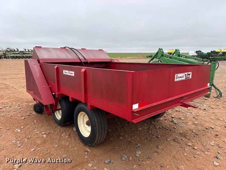 image for item ET6052 Bermuda King 24/4R0W/00 sprig planter